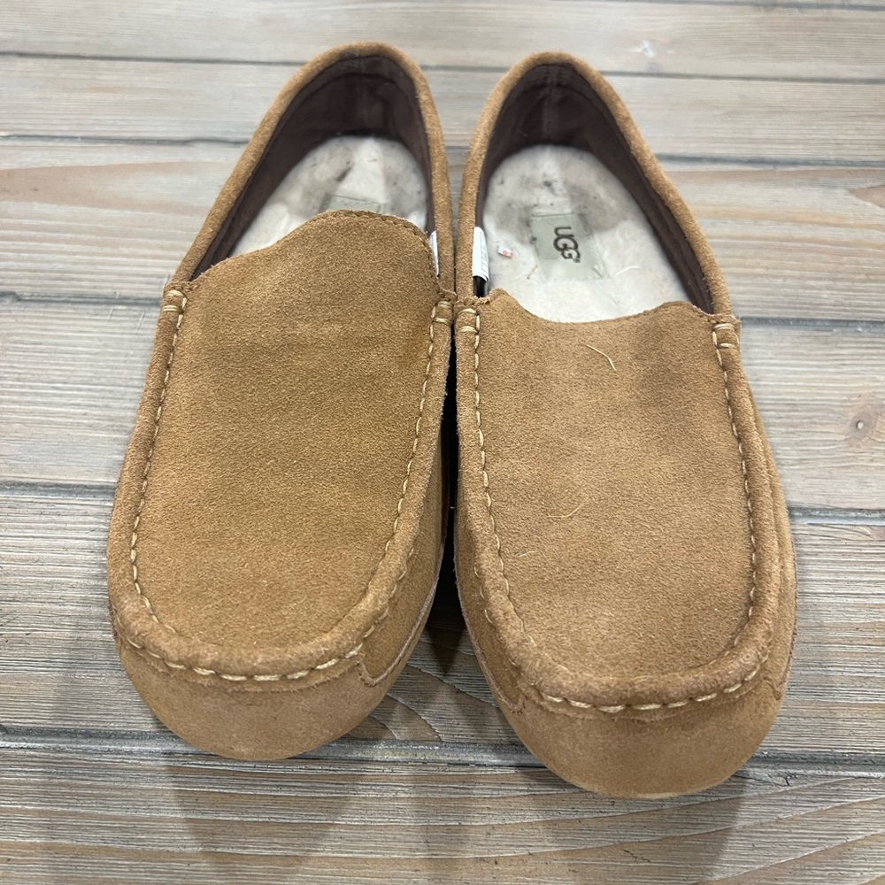 Men’s Ugg Ascot Suede Slippers Size 10